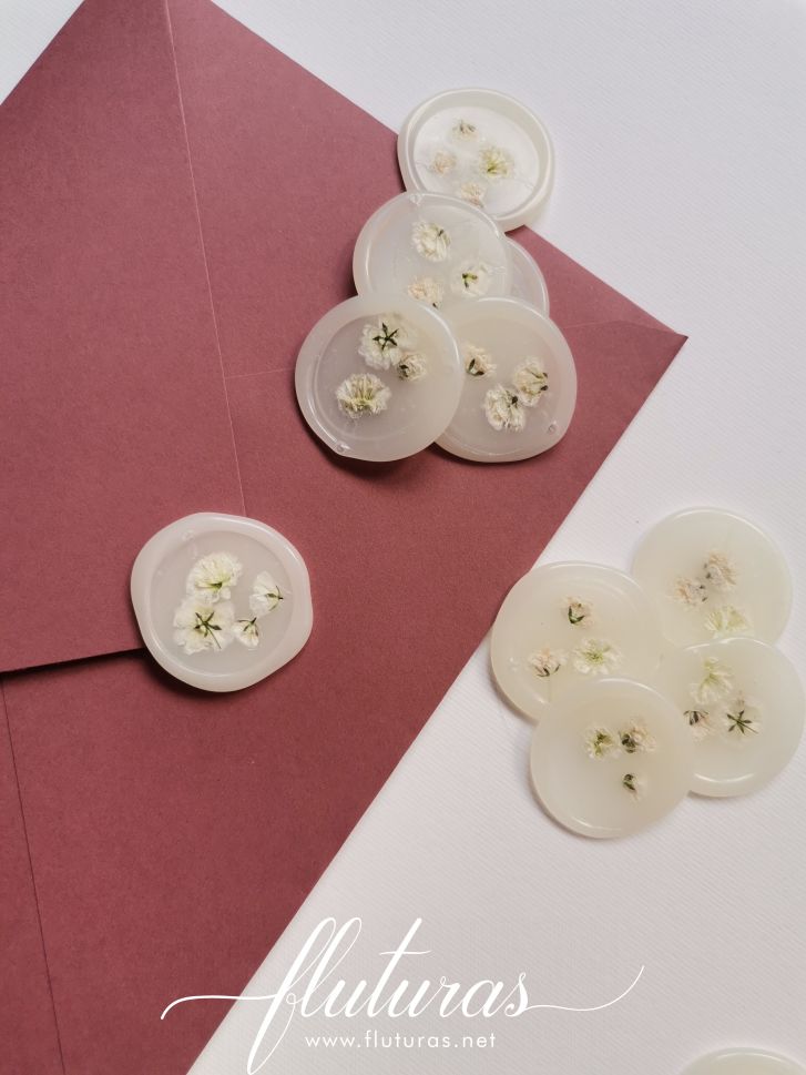 Sigilii ceara- realizate manual- insertii flori albe  Fluturas_Paper   
